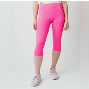 ZYIA Active Hot Pink Crop Leggings